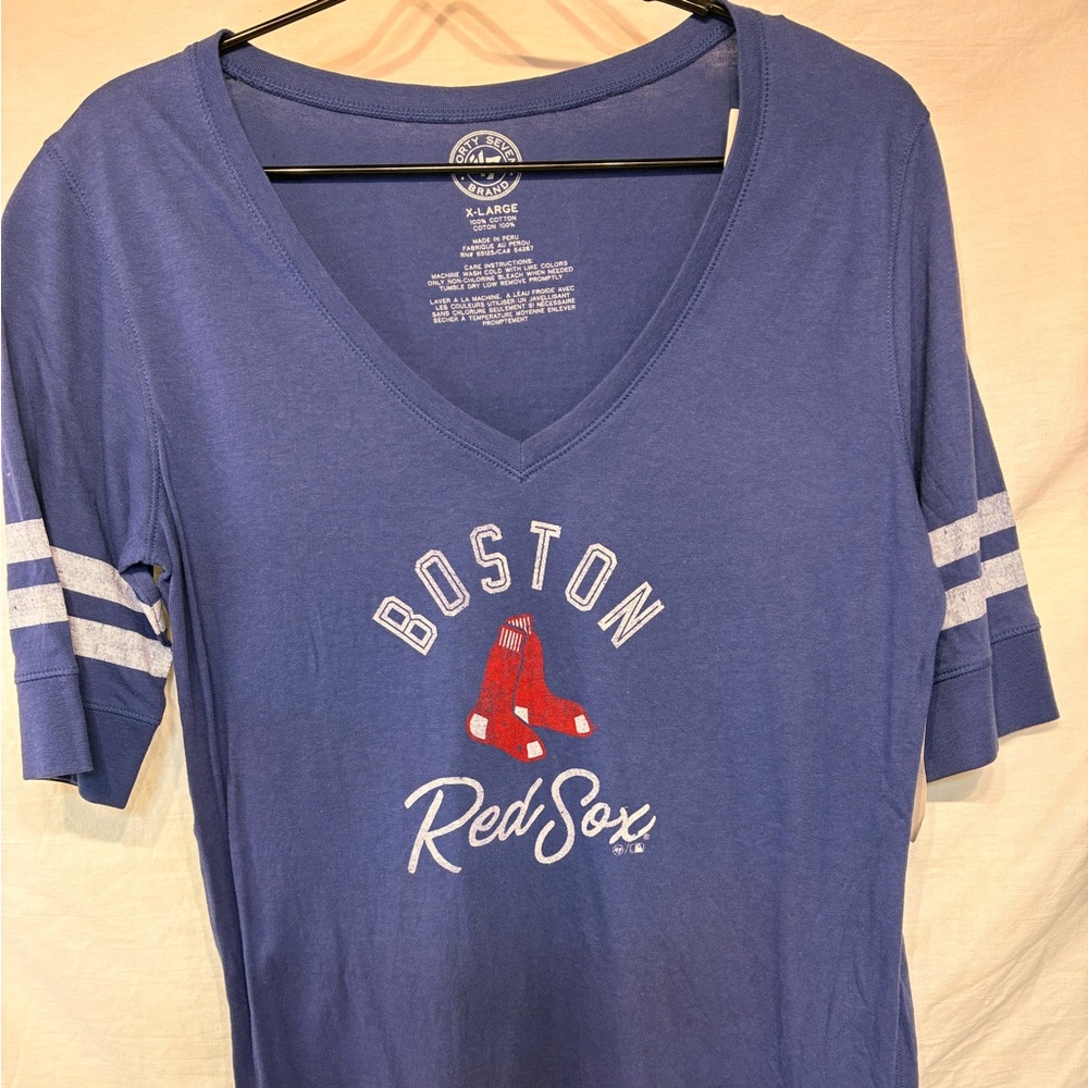 Red Sox women's 47 Brand Navy T-Shirt with Stripes XL NWT